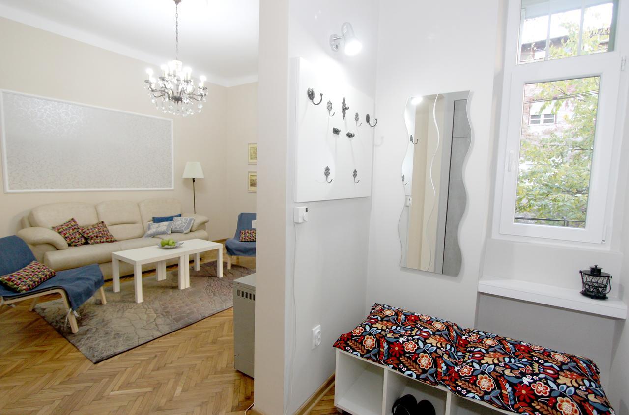 City Center Apartment Mika Bělehrad Exteriér fotografie